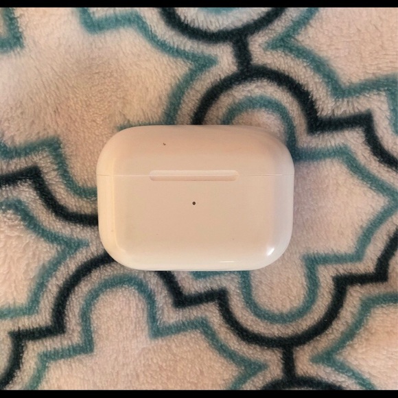 Apple airpods 2.0 - Picture 3 of 3